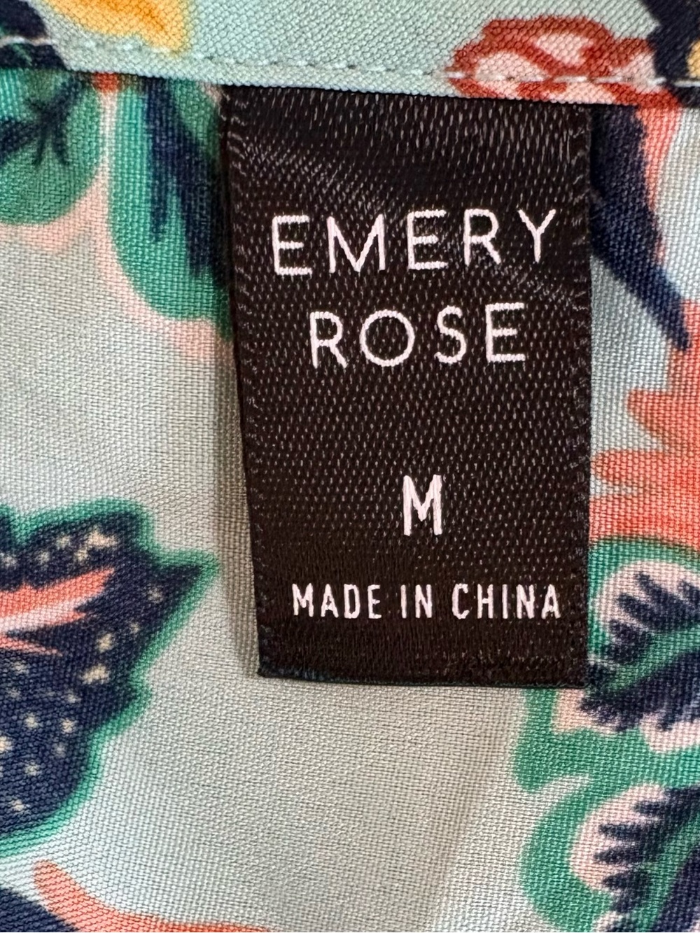 Emery Rose Floral Jumpsuit with Ruffled Legs - Picture 11 of 13